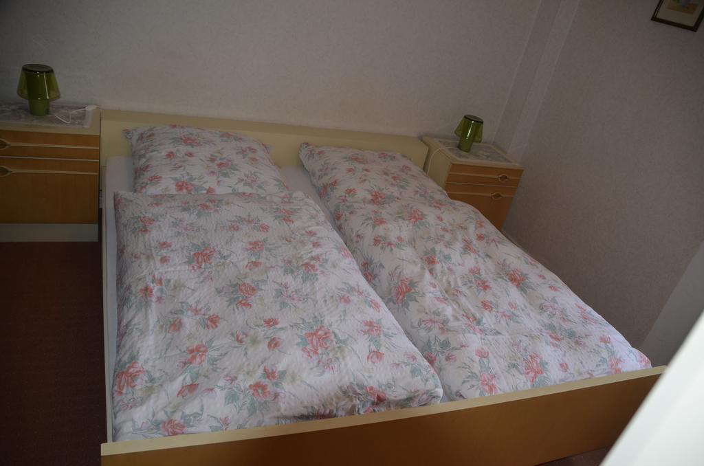 Hotel zum Ritter Staufenberg  Zimmer foto